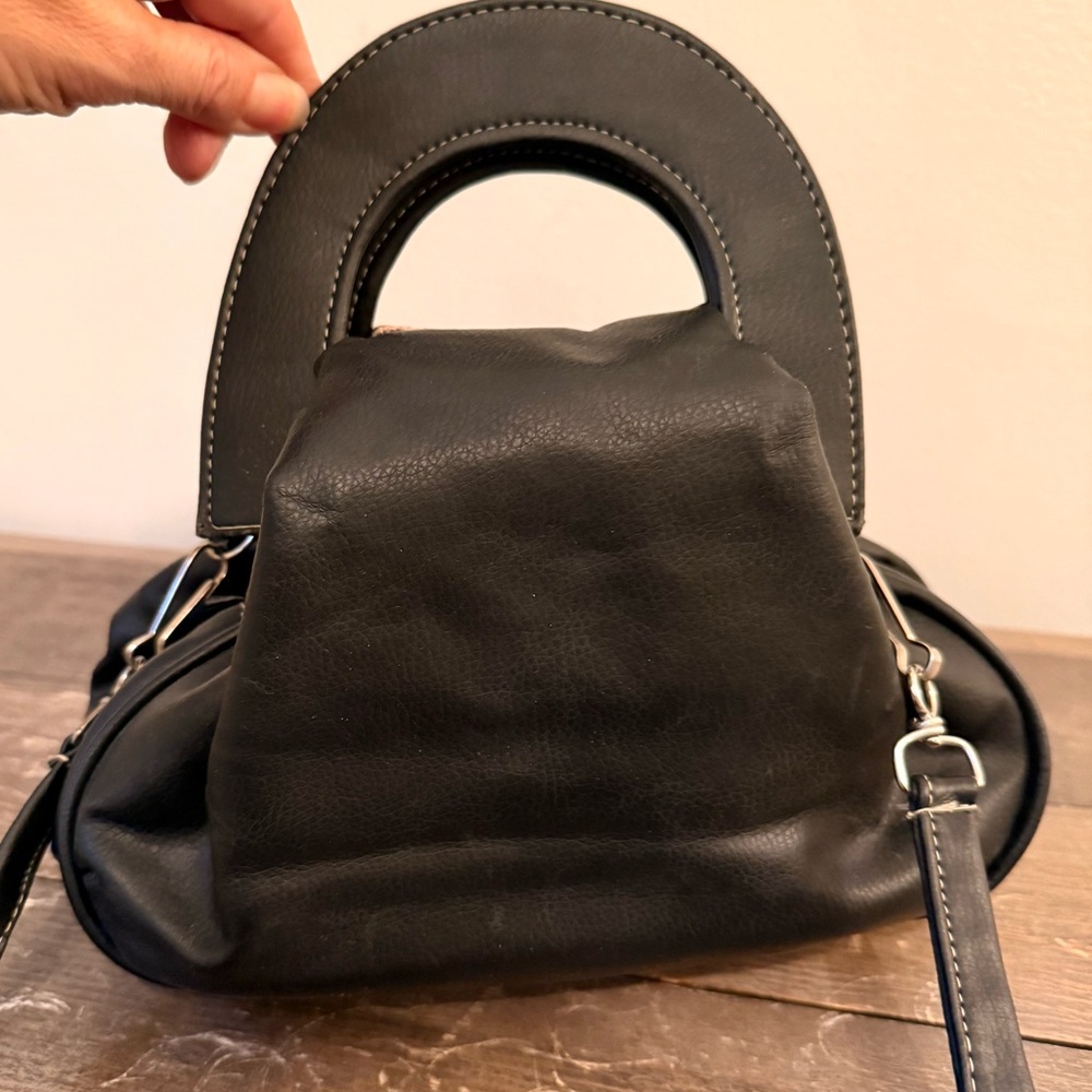 Bow Bag - Picture 2 of 4